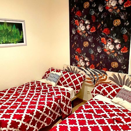 Sol Montera & Parking Tph Bed & Breakfast มาดริด ภายนอก รูปภาพ