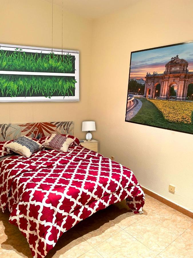 Sol Montera & Parking Tph Bed & Breakfast มาดริด ภายนอก รูปภาพ
